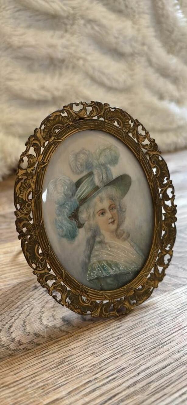 Antique 19th Century French Miniature – Madame Élisabeth – Gilt Ormolu Frame